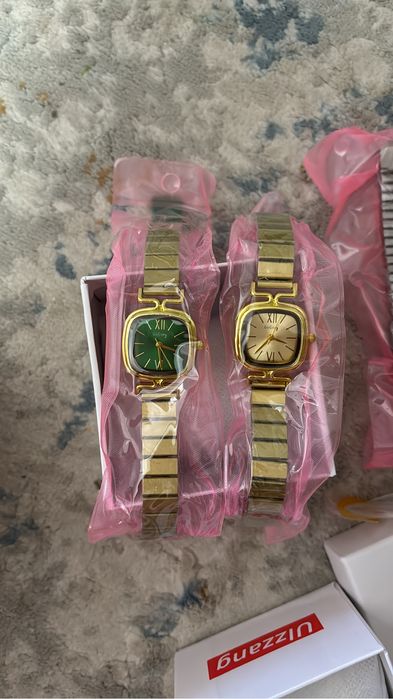 Продам часы женские