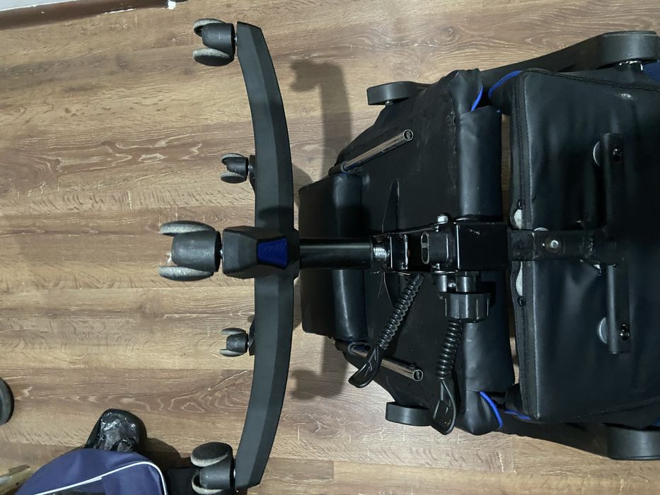 Продам компьютерное кресло