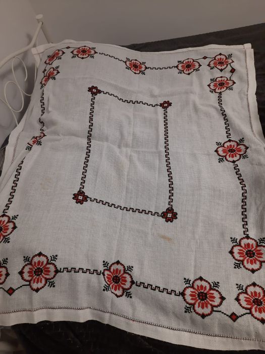 Fete de masa cusute manual