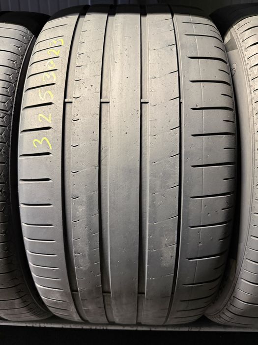 Anvelope 325/30/23 Pirelli