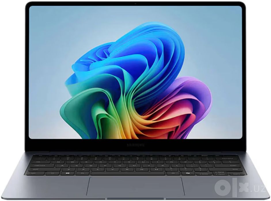 Samsung Galaxy Book 6 Pro NP940XJG-KG2US | 14" Wqxga+ AR Amoled Touch
