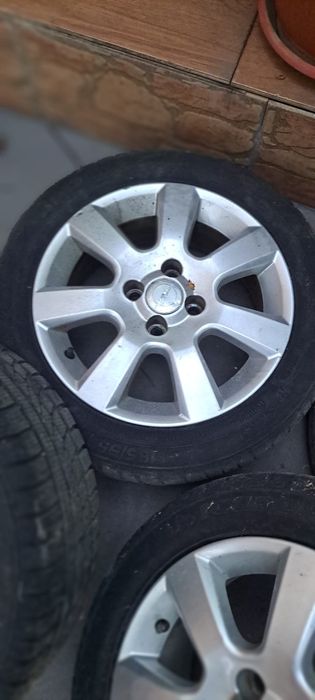 Roți R15 jante aluminiu