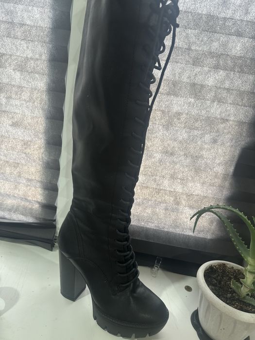 Женская сапоги кожаные