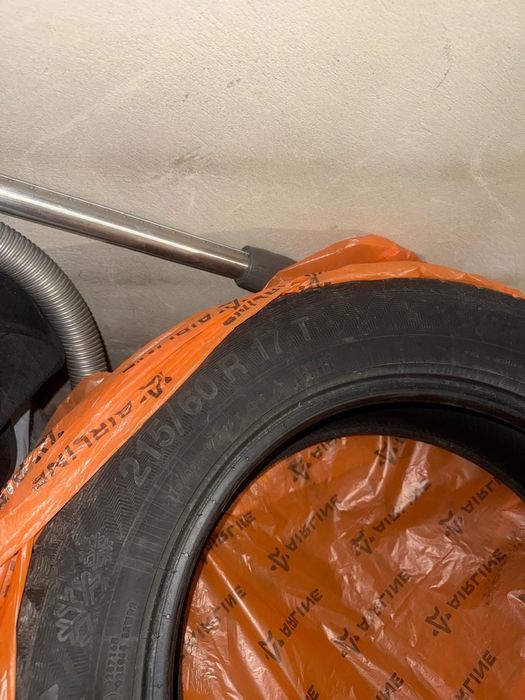 Продам  зимние шины