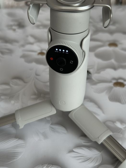 Продается стабилизатор insta show 360