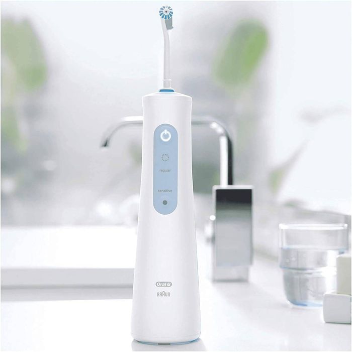 Oral B Aquacare series 4 Ирригатор для полости рта