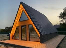 Executam cabane tip A frame (Acceptam variante auto)