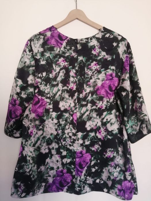 Продам блузку HUGO BOSS