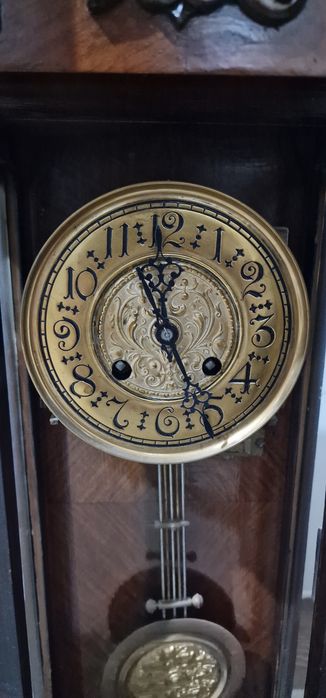 Ceas de perete cu pendul