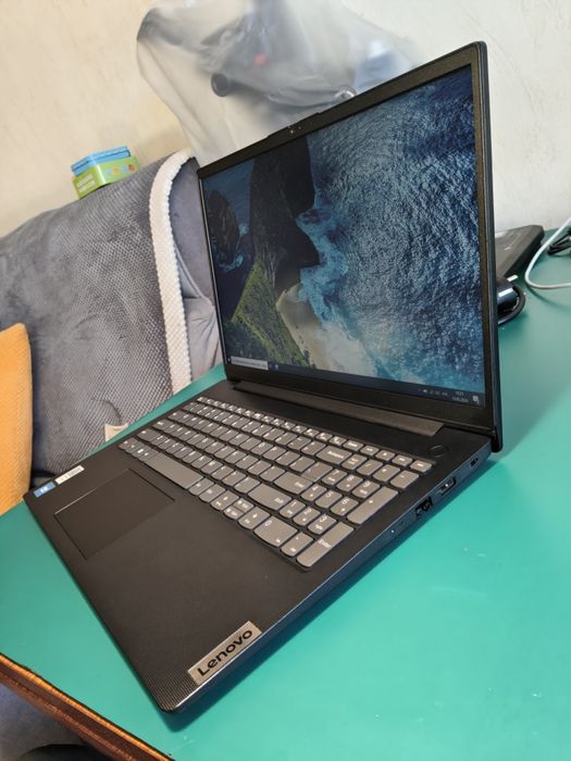 Продам Ноутбук Lenovo