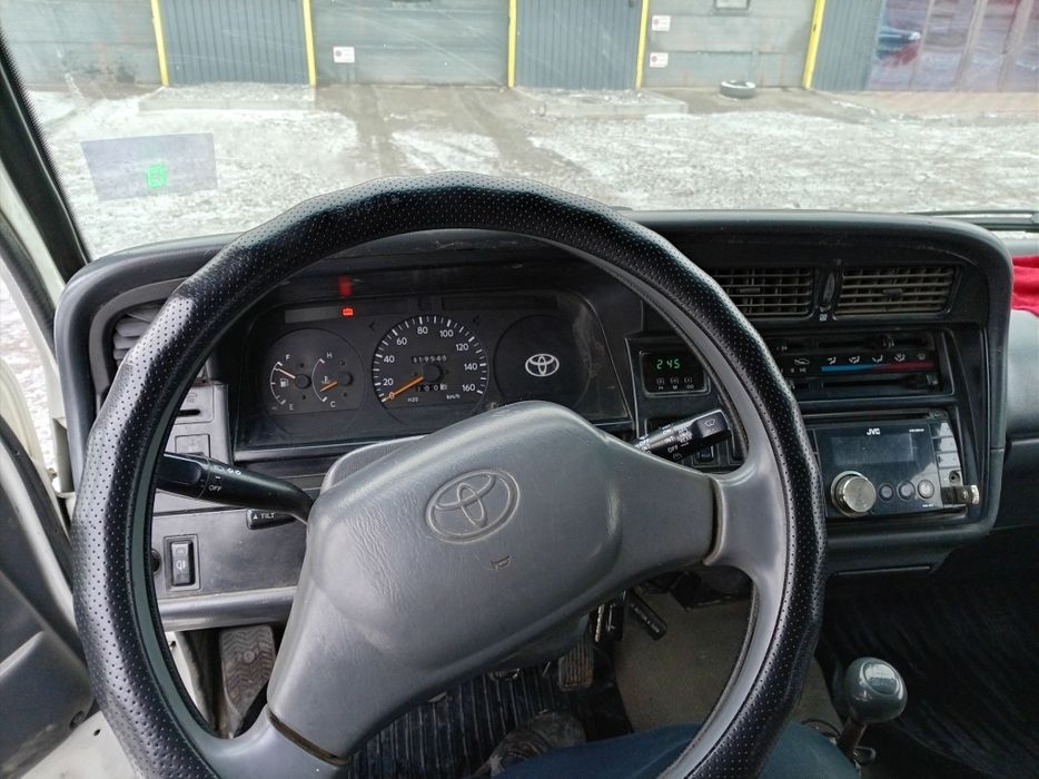 Тойота хайс н100