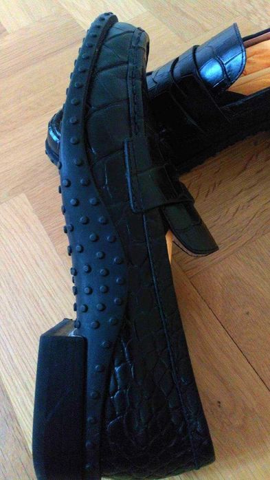 Мокасини на топ бранда Tod's, Италия, 100% естествена кожа, 38,5