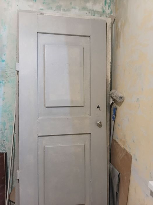 Продам входную дверь