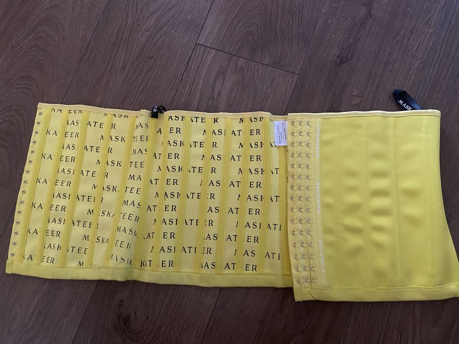 Maskaterr Couture жълт корсет