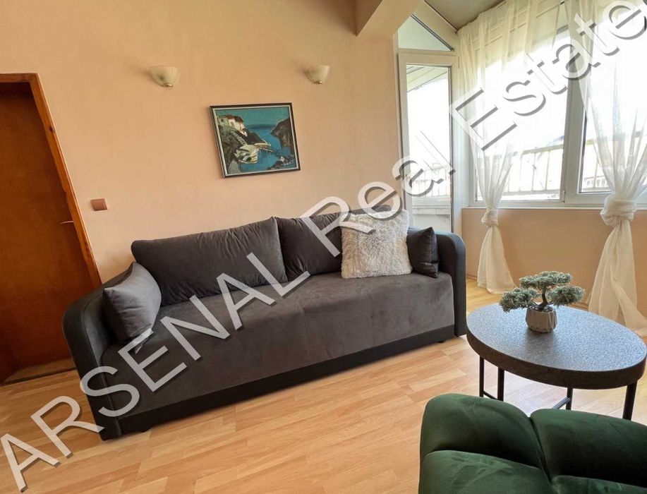 Дава се под наем Тристаен апартамент в София, Център - 100 кв.м за 900 € - Снимка #7