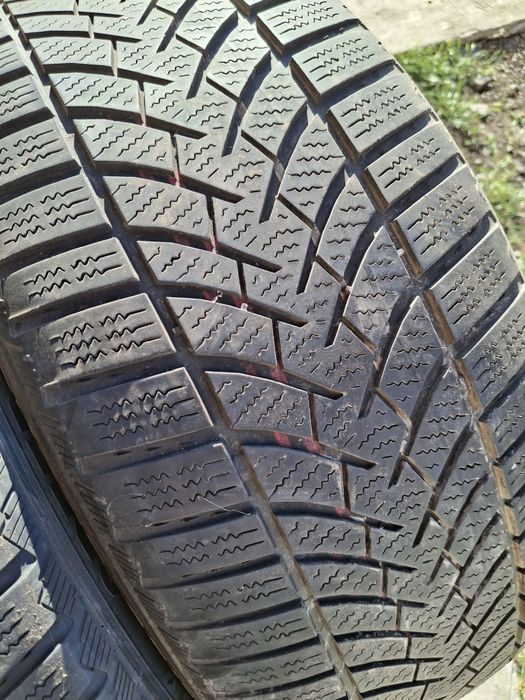 2 Anvelope  de iarnă 225 50 r17 Semperit