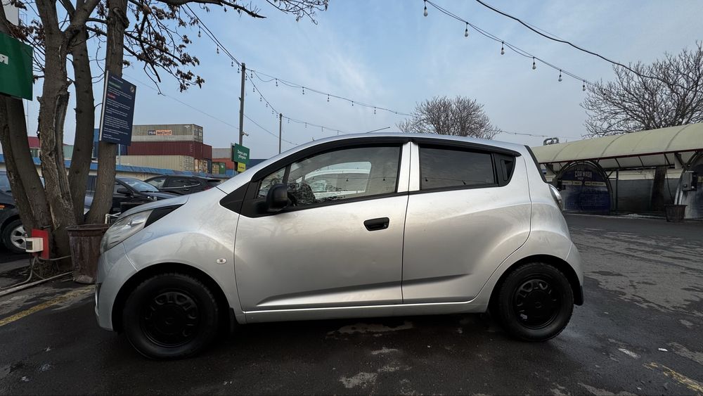 Продается автомобиль Спарк