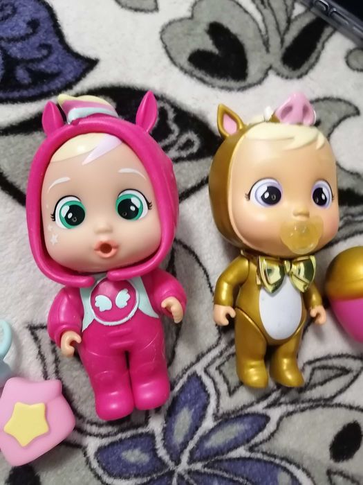 Păpuși Cry babies