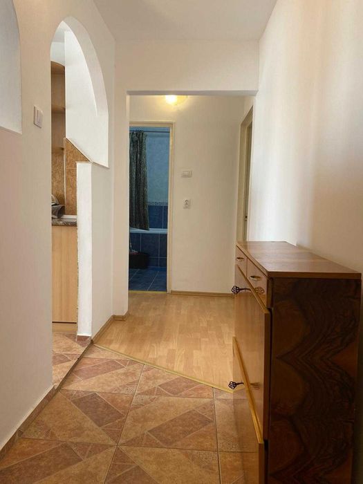 Închiriez apartament 2 camere