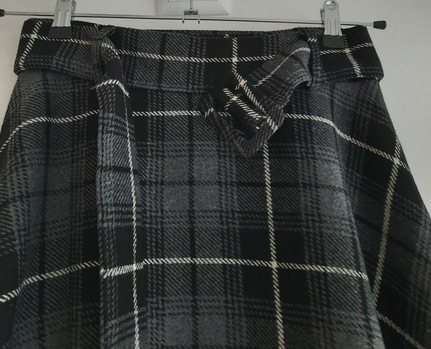 Пола нова  есен/зима