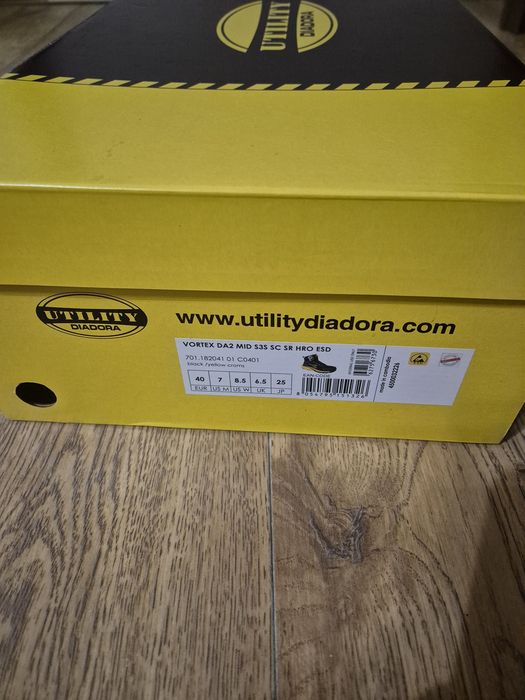 Vand bocanci protectie Diadora