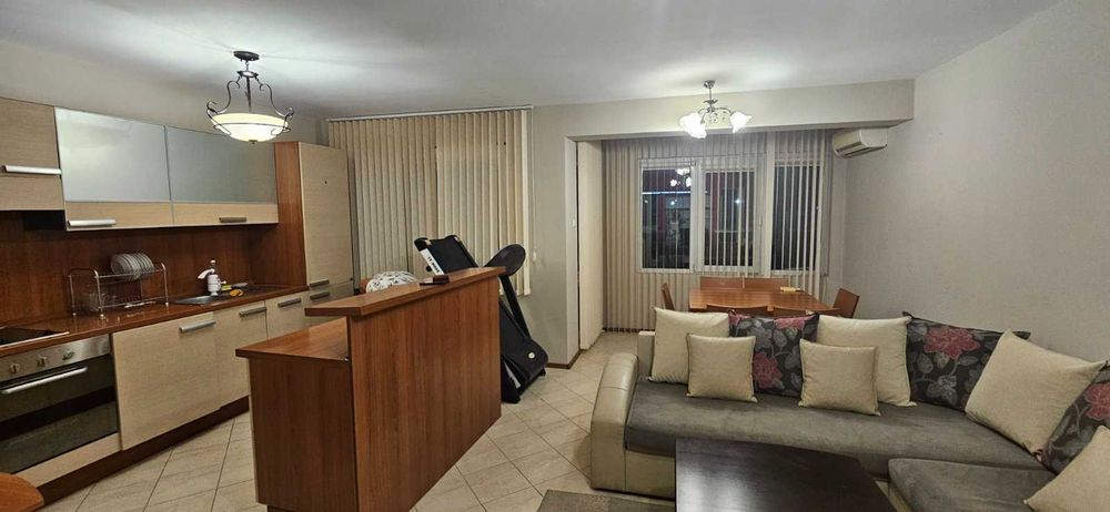 Дава се под наем Двустаен апартамент в Пловдив, Кючук Париж - 60 кв.м за 408 € - Снимка #4