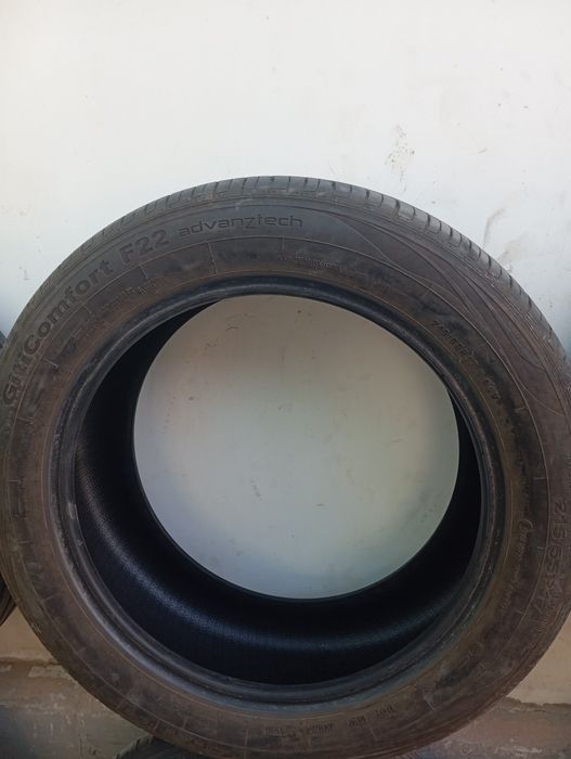 Продам шины 215х55х17. Почти новые. Год выпуска 2023