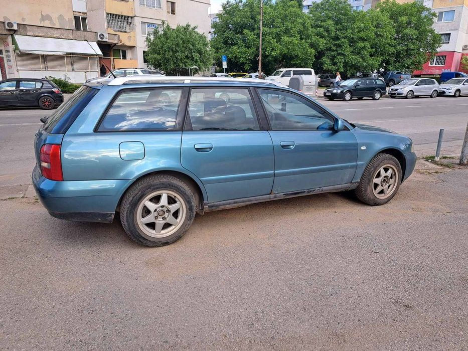 Продавам Ауди А4 В5 1.9 TDI