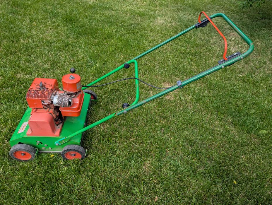 Scarificator iarba , gazon - Briggs&Stratton