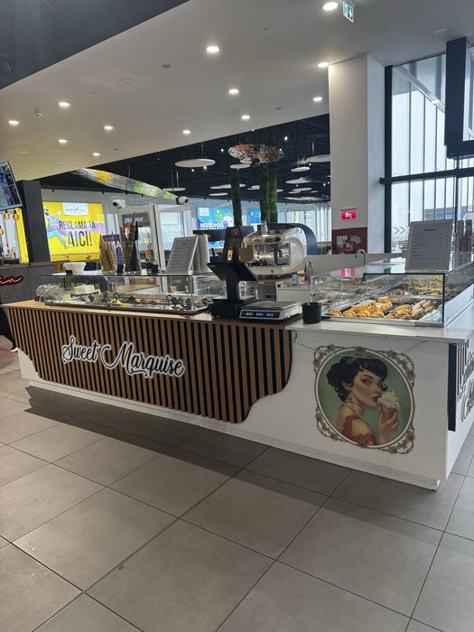 Vand vitrine cofetarie si gelaterie