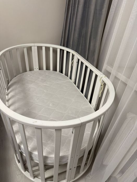 Продам детскую кроватку