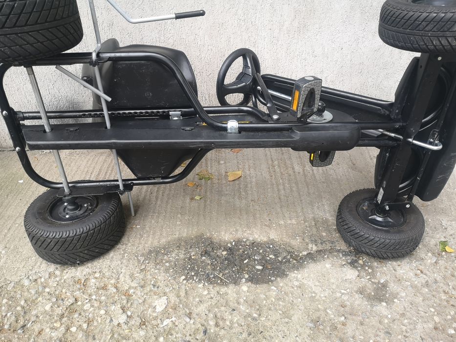 Cart/Kart cu pedale PUKY F1 pt. copii 6 la 12 ani negru