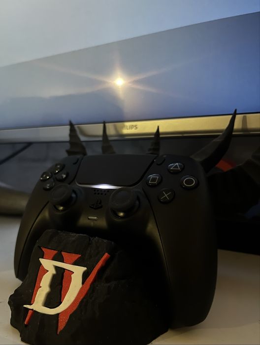 Стойка за контролер Diablo 4