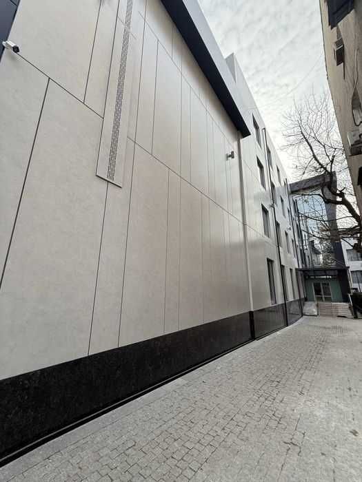 Сдаётся отдельно стоящее здание 2000 м² в районе Максим Горький