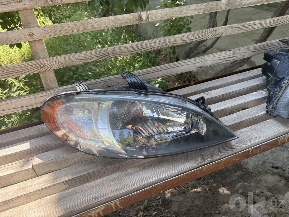 Lasetti fara (orqa stop va old fara) Sotiladi