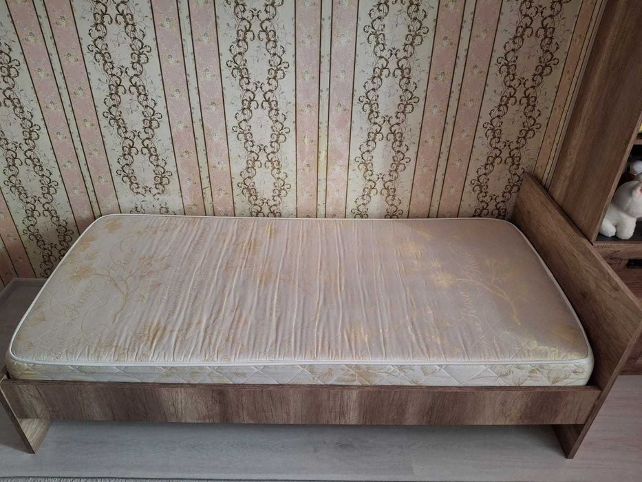 Продается кровать