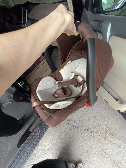 Автолюлька для авто