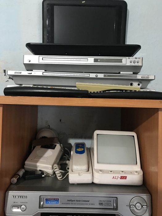 Двд ввк 5500т видик плюс 100кассет 10тыс тв 8т  бот дет нов 44р 45р 6т