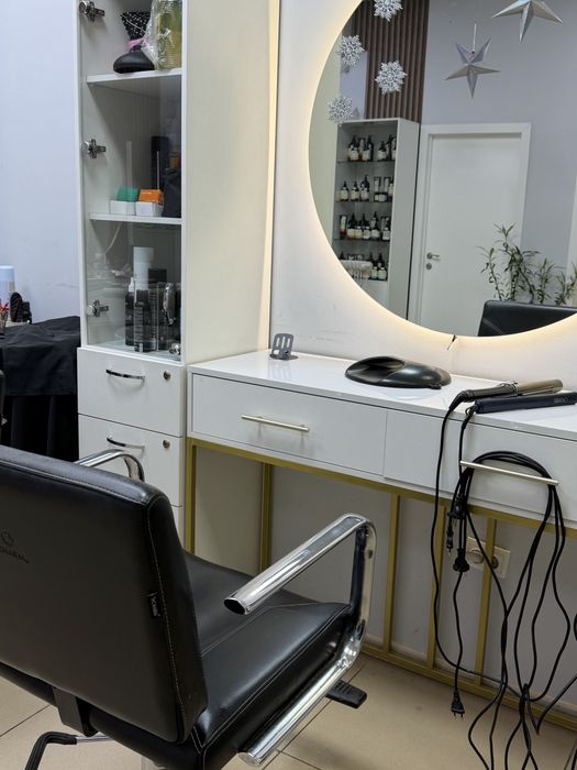 Аренда парикмахерского кресла.