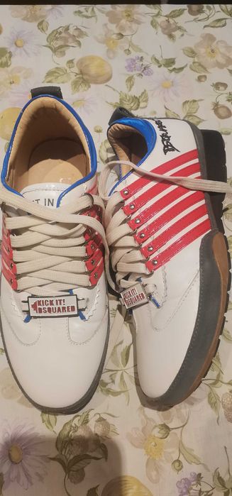 Pinko, Guess,  Disquared, Moschino