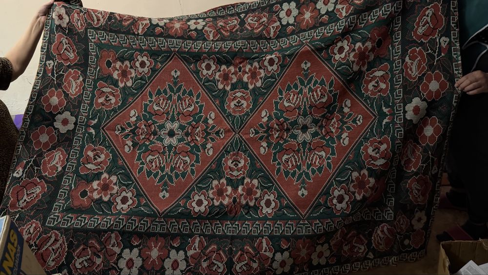 Продам ковер 2*3 качественный, советский