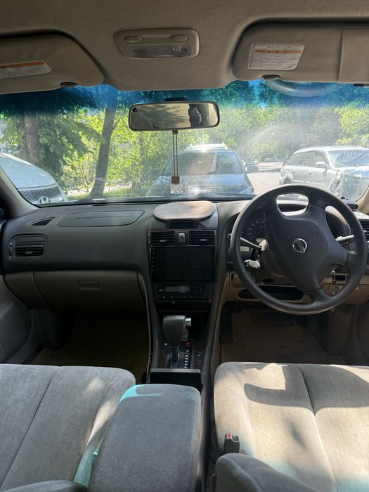 Nissan cefiro 2.0 акп белый жемчуг