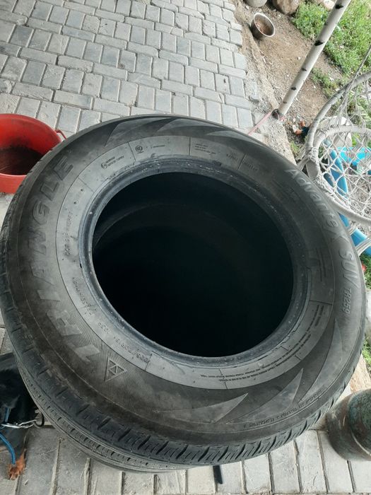 Продам резину летнюю