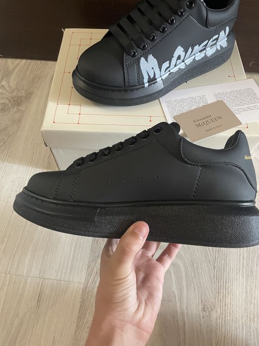 Alexander McQUEEN