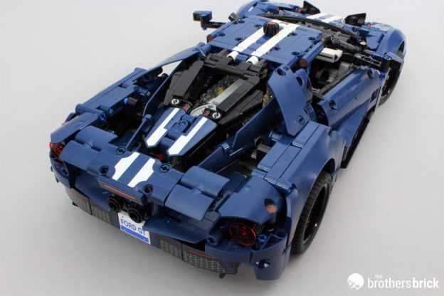 Set  TIP LEGO Technic 2022 Ford GT (42154)