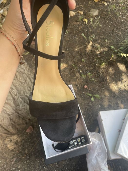 Продам босонжки