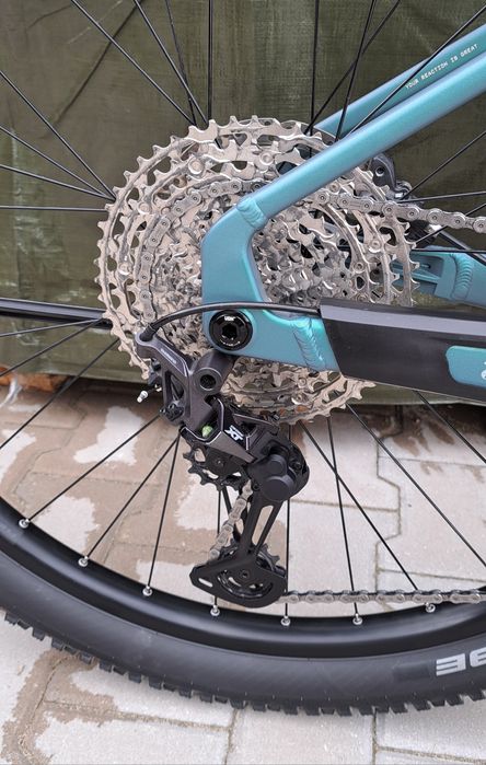 Bicicletă electrică Cube Reaction PRO 2025 Bosch Cx, Purion ,XT, 800WH