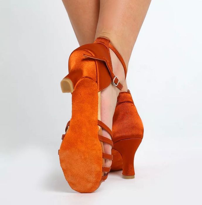 Туфли для бальных танцев