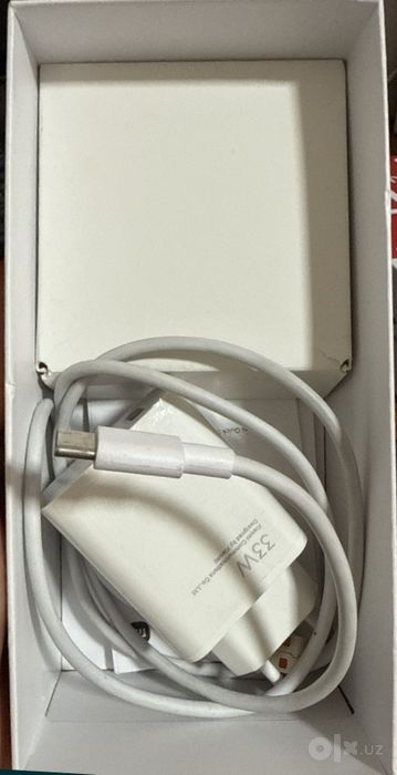 Redmi 14 C operativ xotirasi 8 GB xotirasi 256Gb srochna sotiladi