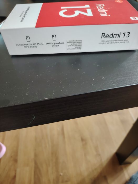 De vânzare telefon xiaomi redmi 13 utilizat